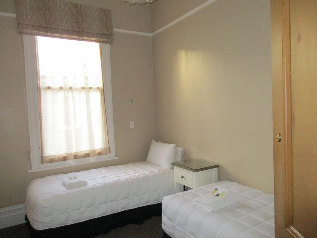 Valmai House Cambridge Motel Buitenkant foto