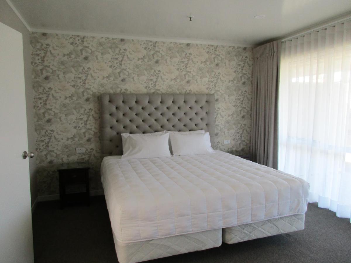 Valmai House Cambridge Motel Buitenkant foto